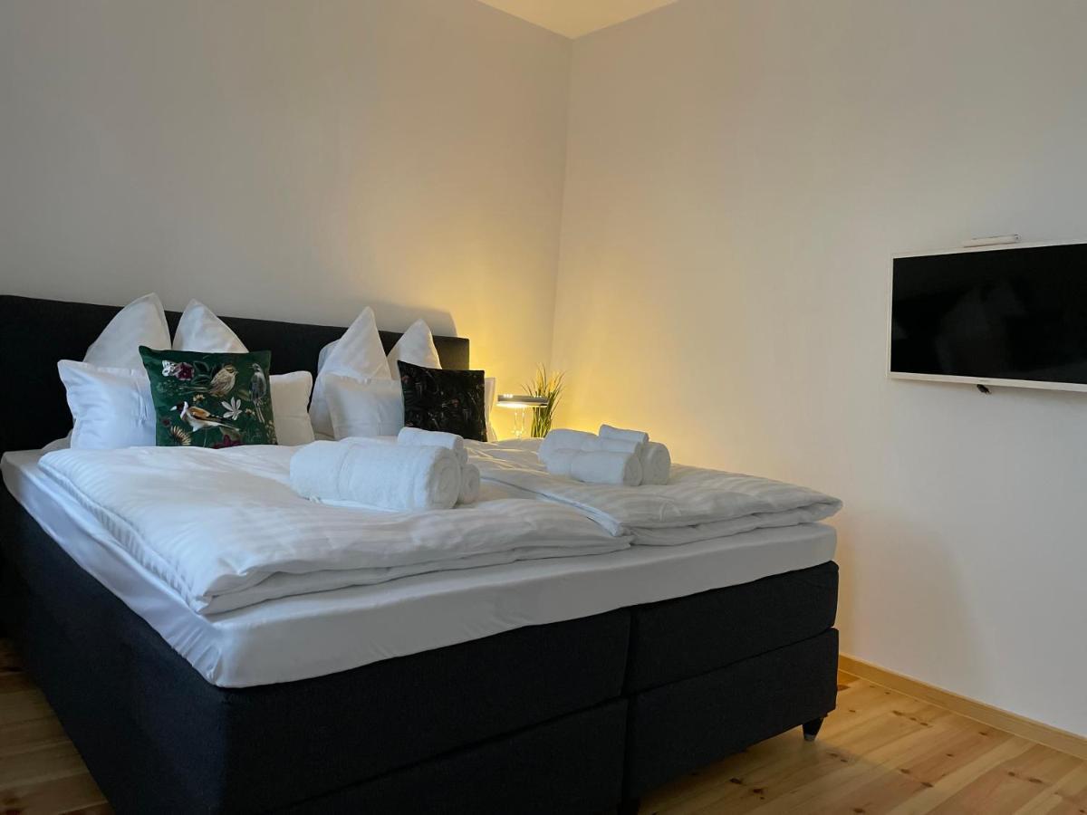 Ferienwohnung Voh Super Exklusives Loft, Zentral, Smart-Tv, Parkplatz Vohenstrauss Exterior foto