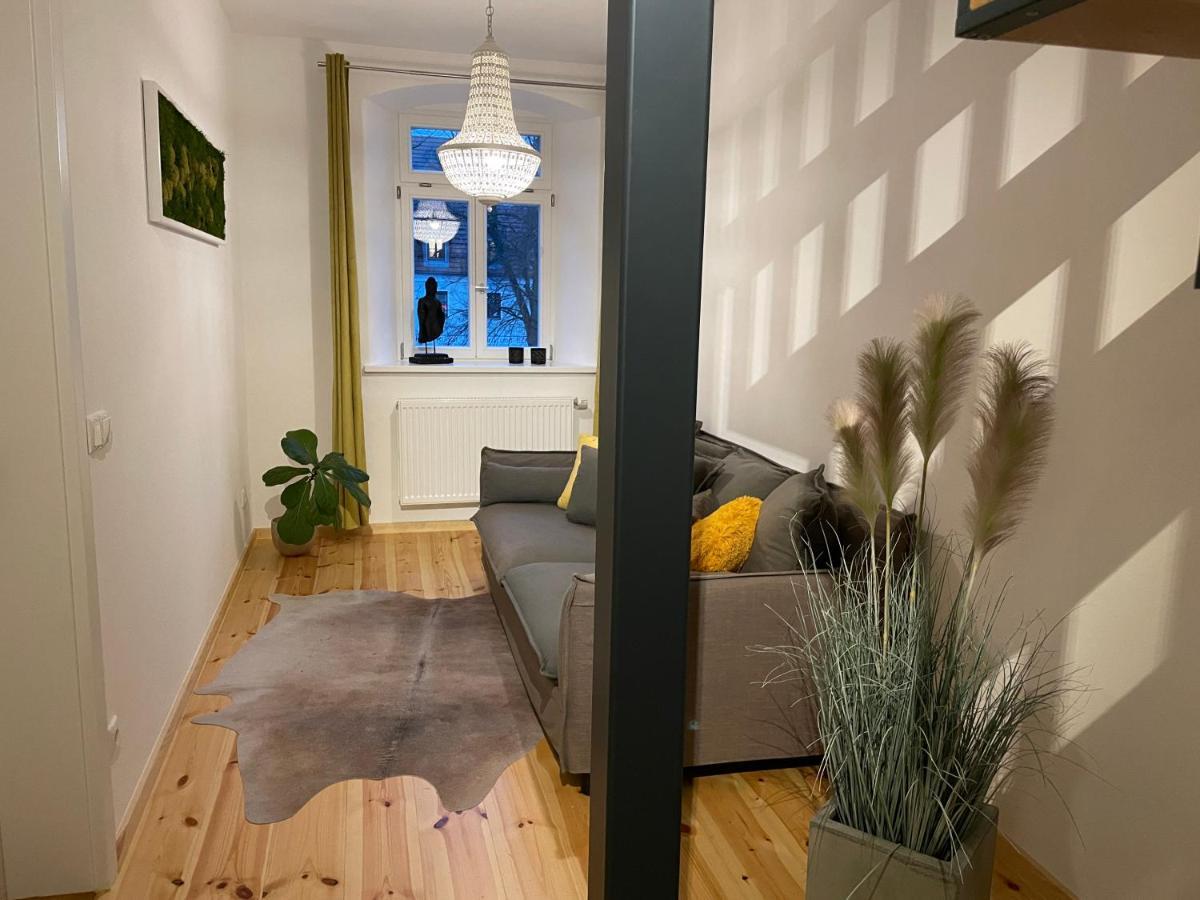 Ferienwohnung Voh Super Exklusives Loft, Zentral, Smart-Tv, Parkplatz Vohenstrauss Exterior foto