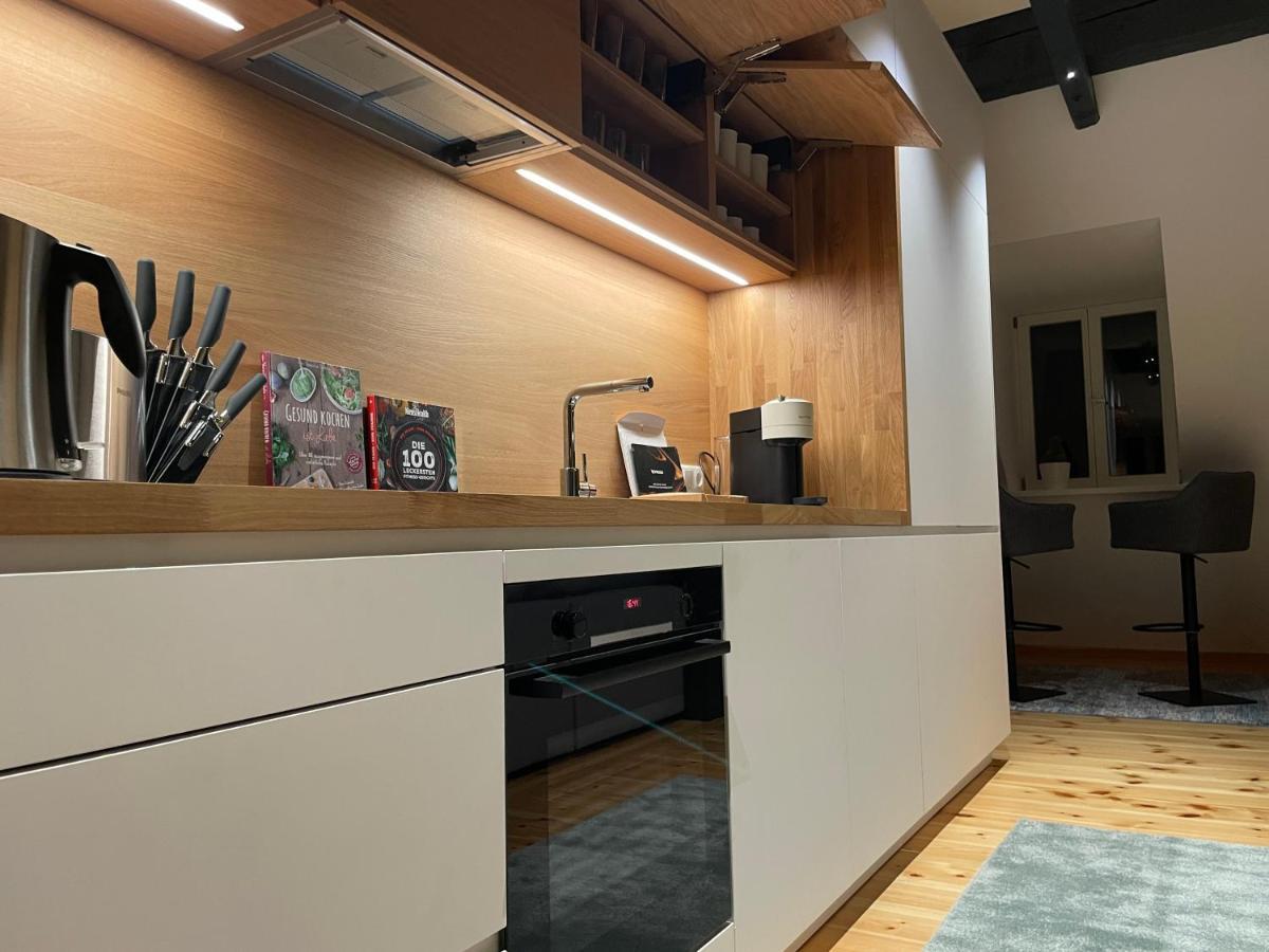 Ferienwohnung Voh Super Exklusives Loft, Zentral, Smart-Tv, Parkplatz Vohenstrauss Exterior foto