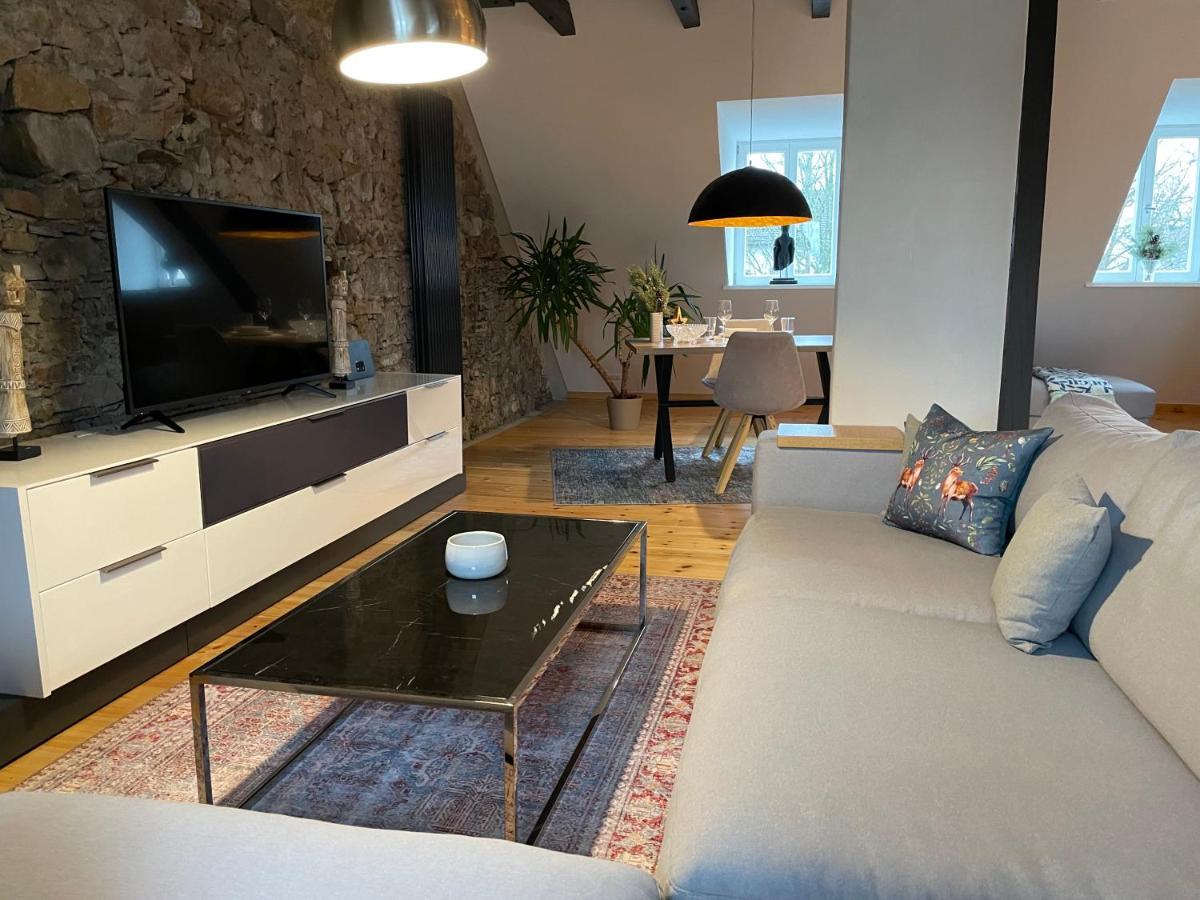 Ferienwohnung Voh Super Exklusives Loft, Zentral, Smart-Tv, Parkplatz Vohenstrauss Exterior foto