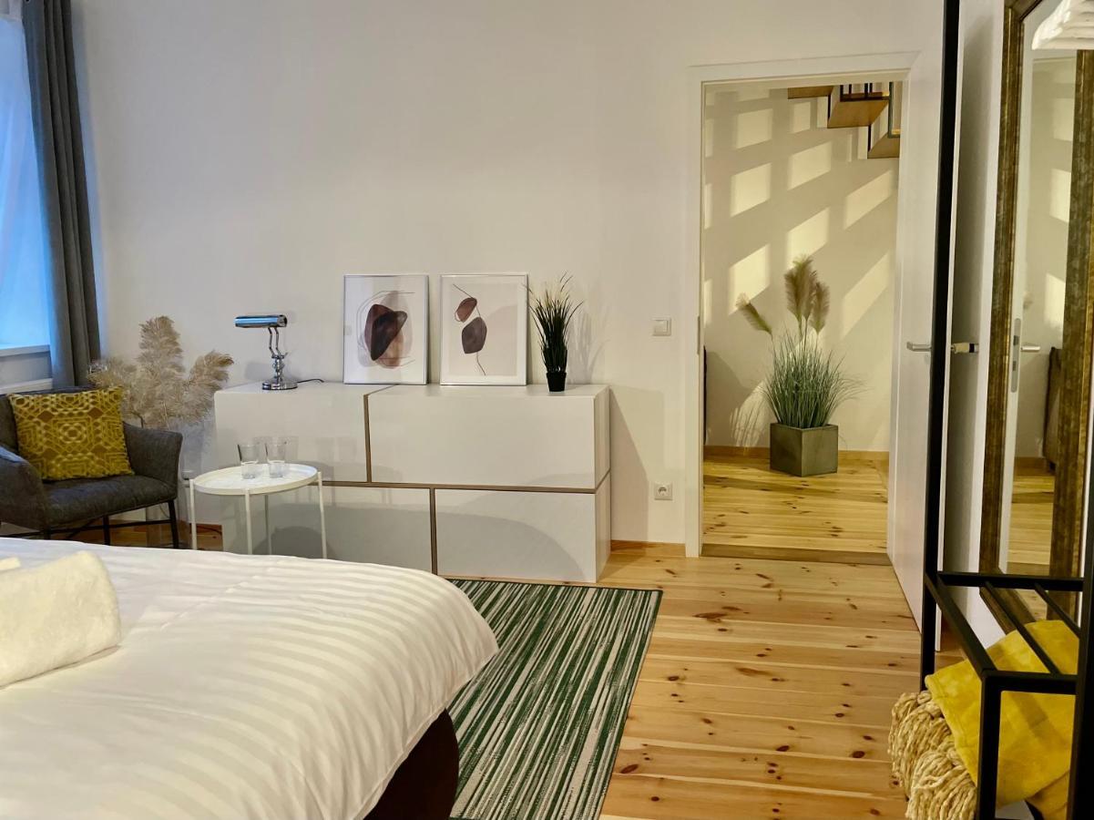 Ferienwohnung Voh Super Exklusives Loft, Zentral, Smart-Tv, Parkplatz Vohenstrauss Exterior foto