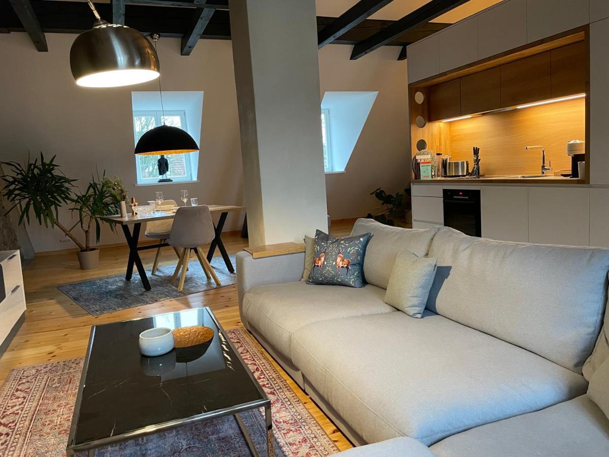 Ferienwohnung Voh Super Exklusives Loft, Zentral, Smart-Tv, Parkplatz Vohenstrauss Exterior foto